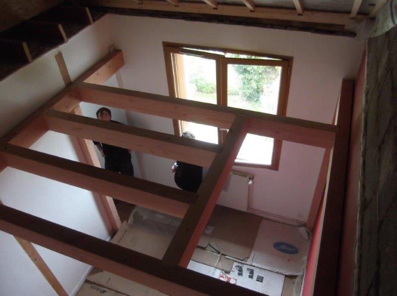 Mezzanine et escalier à pas japonais